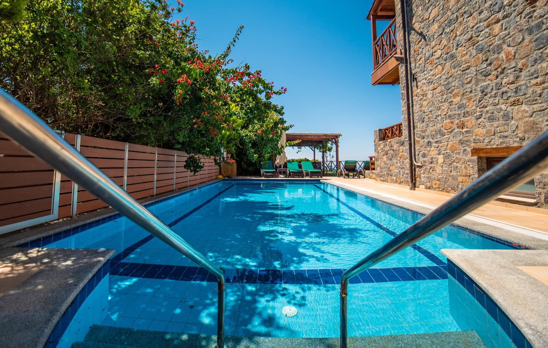 pool accessibility